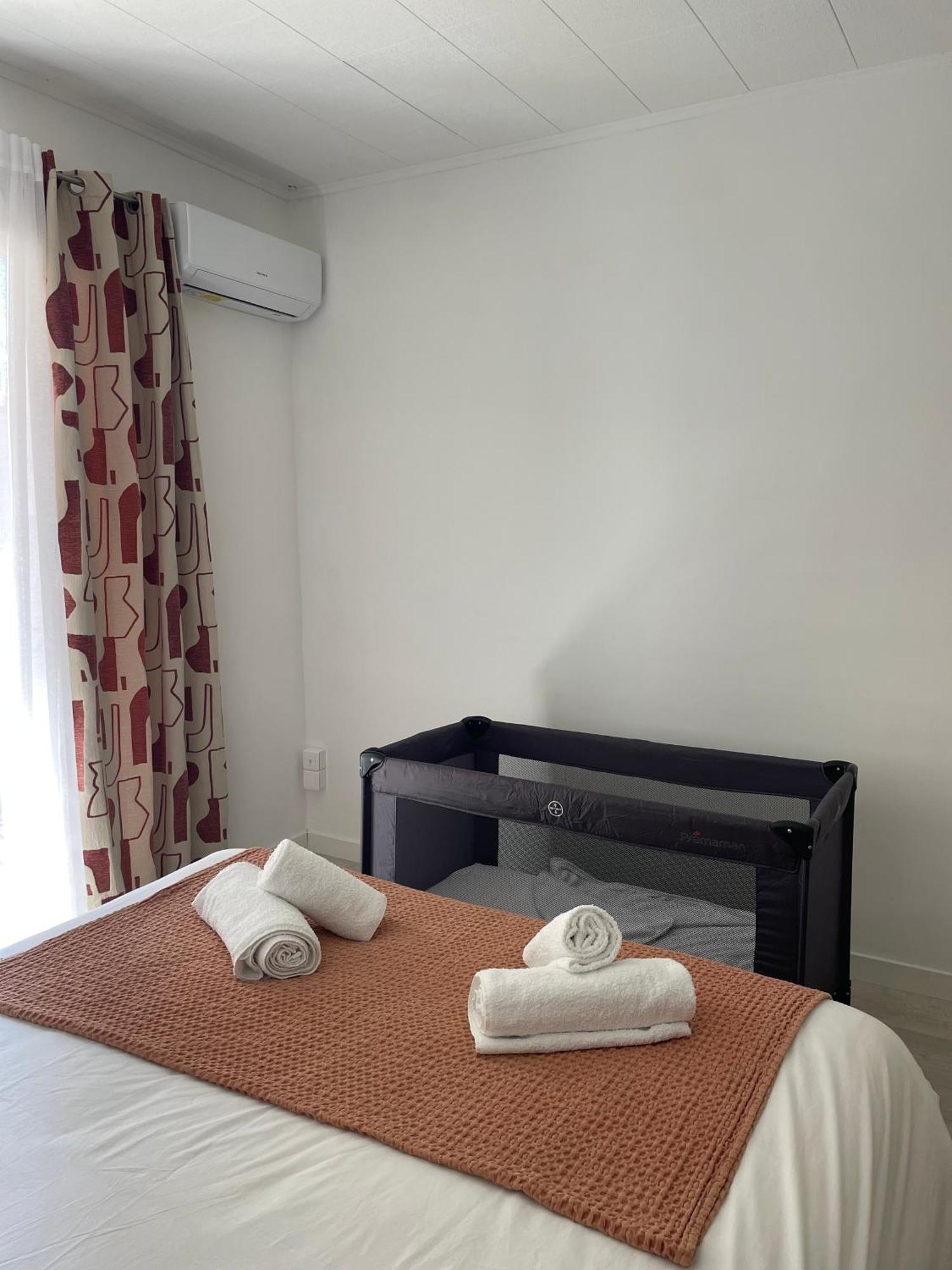 Lou Cabanot - Appartement Lumineux 3 Chambres - Parking Gratuit Безьє Екстер'єр фото