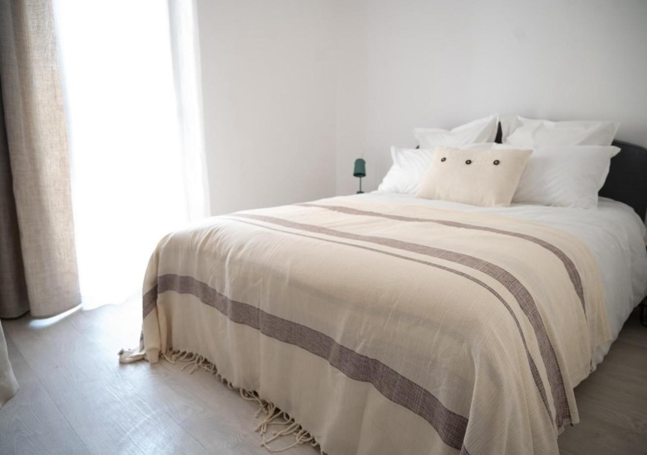 Lou Cabanot - Appartement Lumineux 3 Chambres - Parking Gratuit Безьє Екстер'єр фото